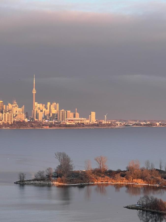 1 Bedroom Waterfront Condo Toronto Dış mekan fotoğraf